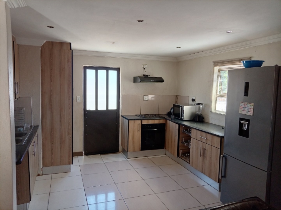 To Let 3 Bedroom Property for Rent in Mabopane Unit X North West